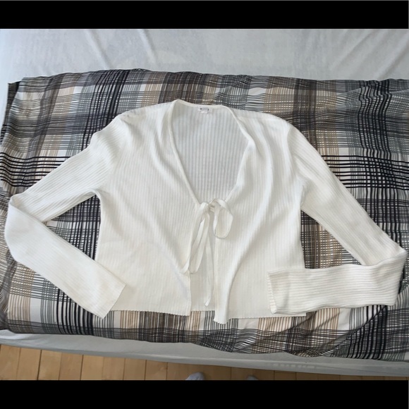 Garage front tie cardigan - Picture 2 of 2